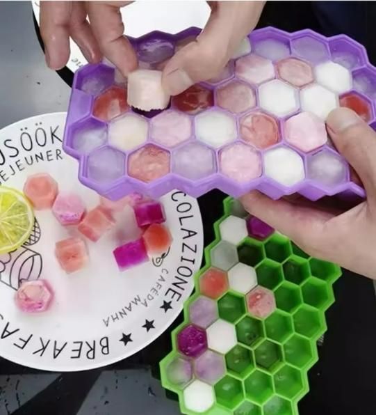 Honeycomb Silicone Ice Tray 37 Grids (pack of 2)