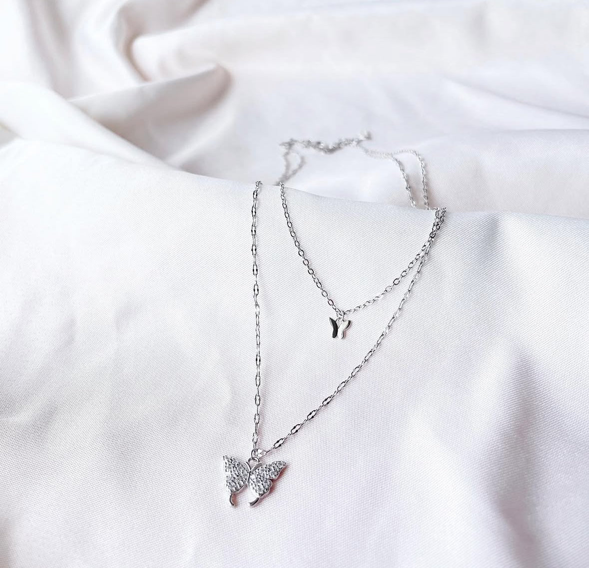 butterfly pendant layered necklace 🦋