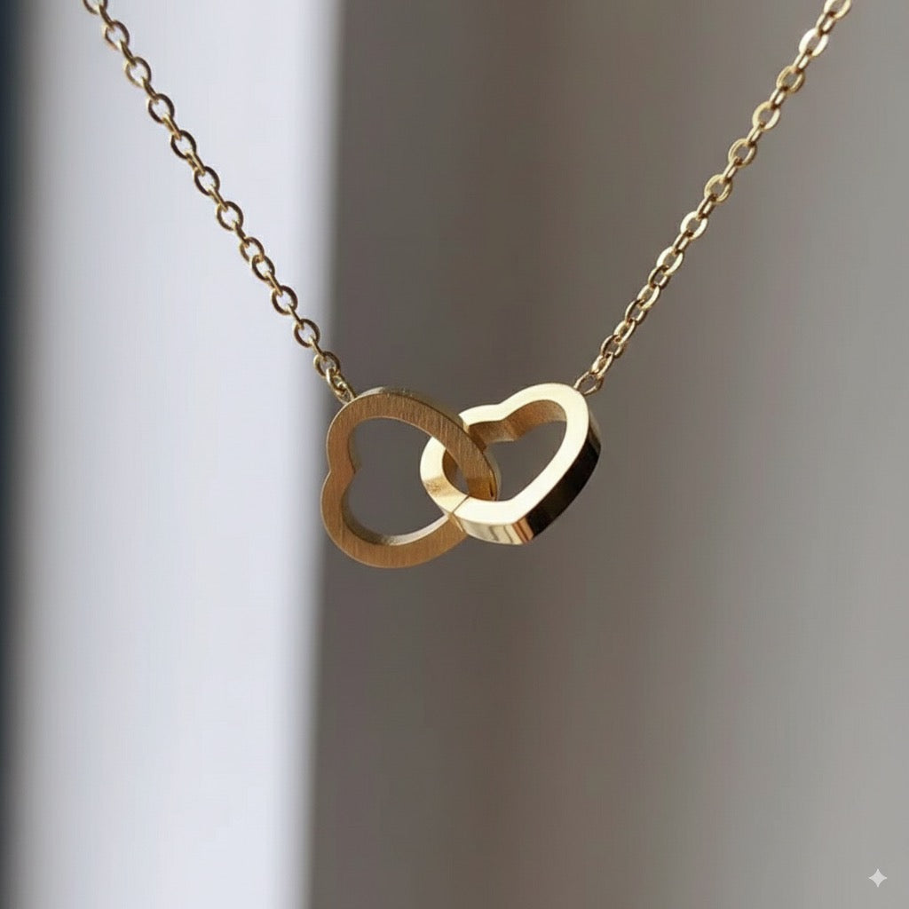 Eternal Bond Interlocking Hearts Necklace ✨