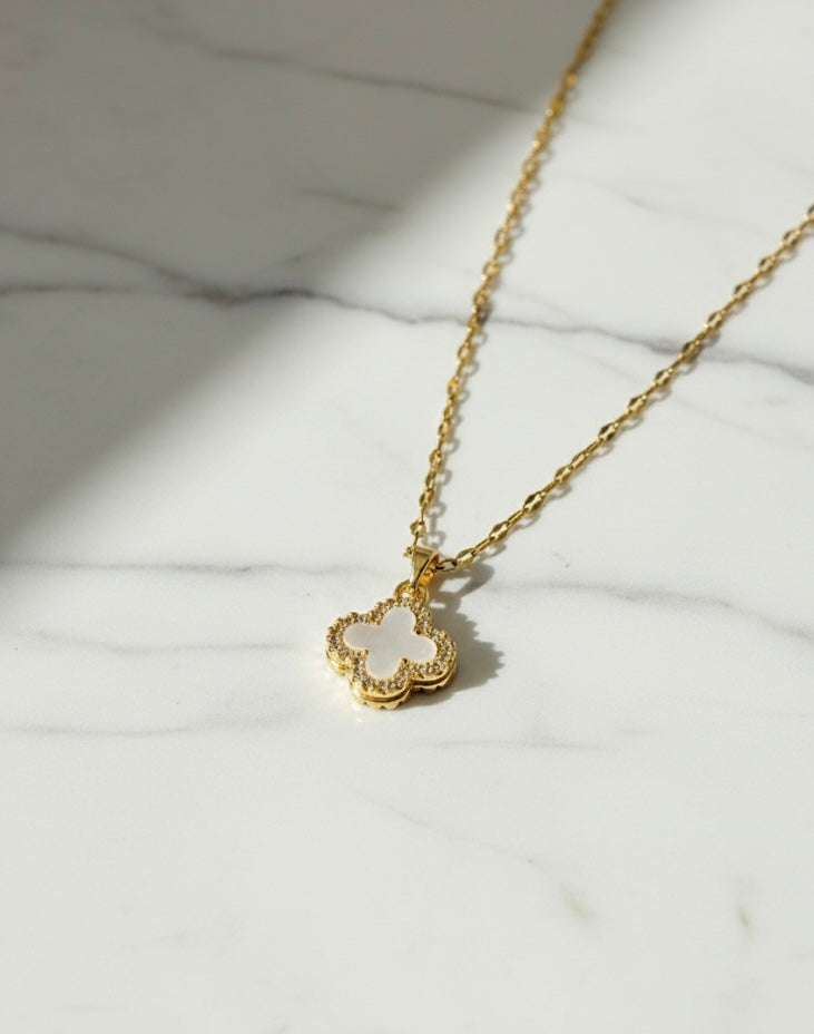 Golden Clover Necklace✨