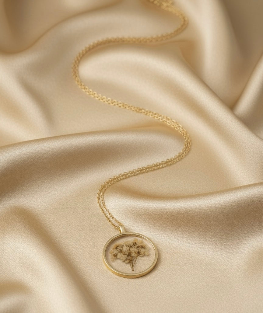 Round Pendant Necklace with Real Dried Flowers