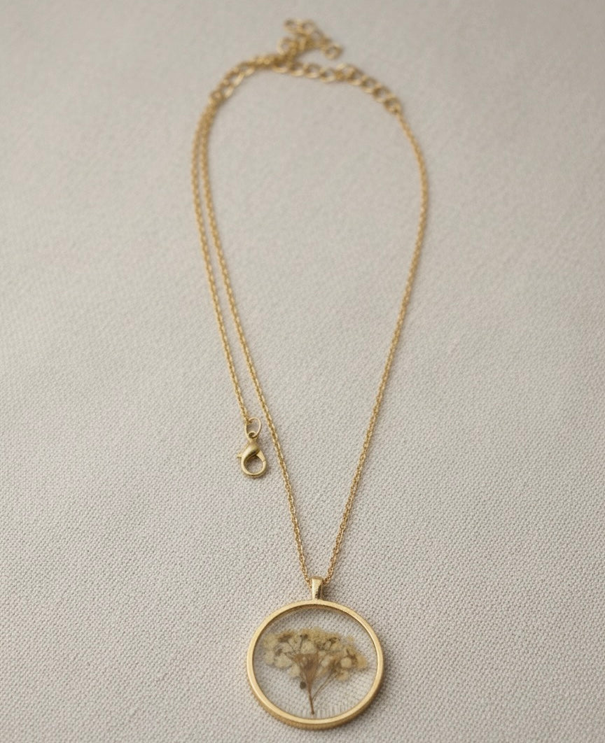Round Pendant Necklace with Real Dried Flowers