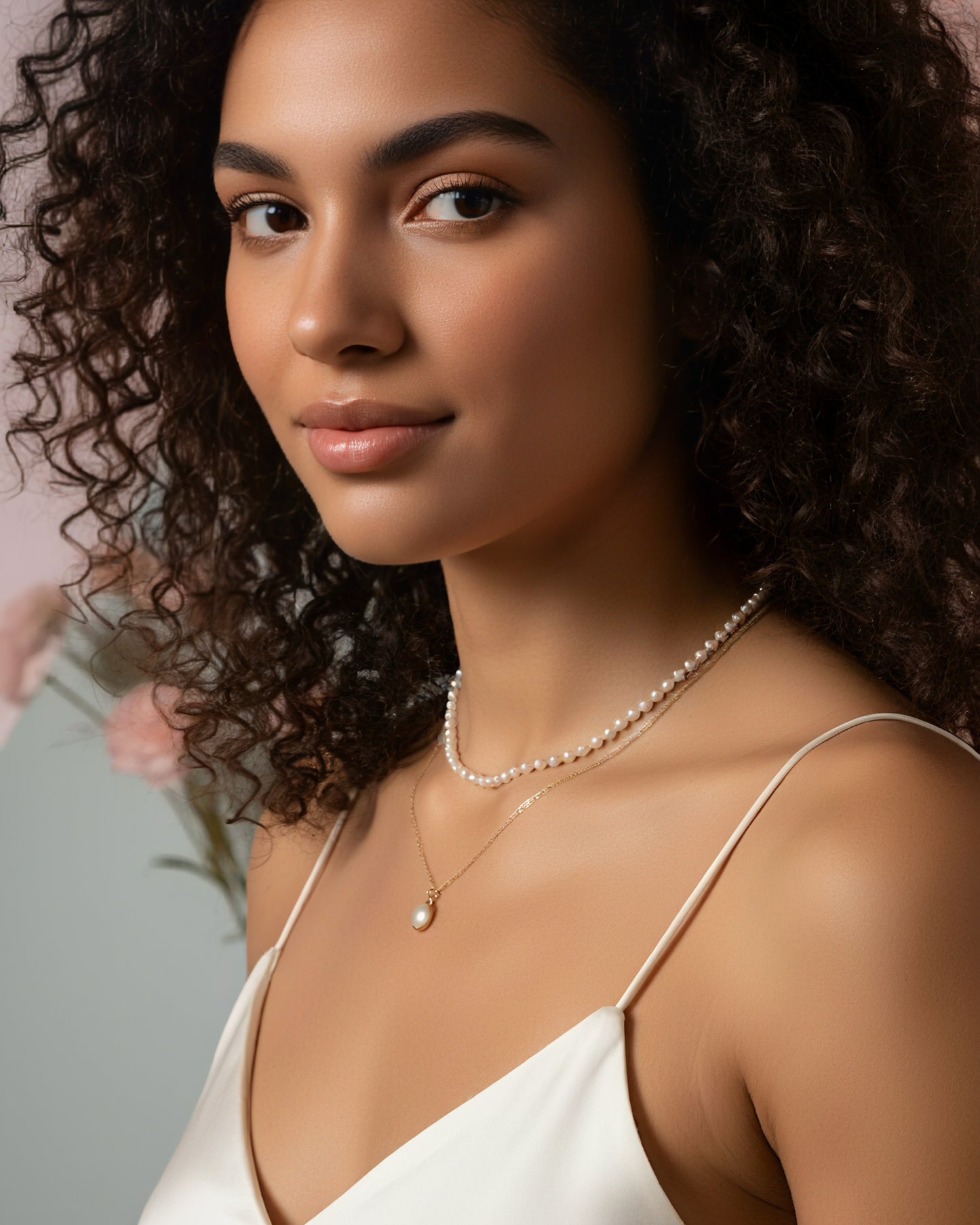 Eternal Pearl Glow Necklace 🤍