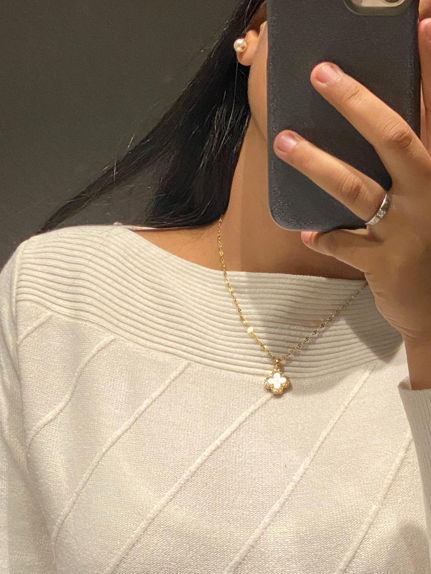 Golden Clover Necklace✨